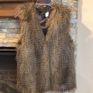 Fur vest